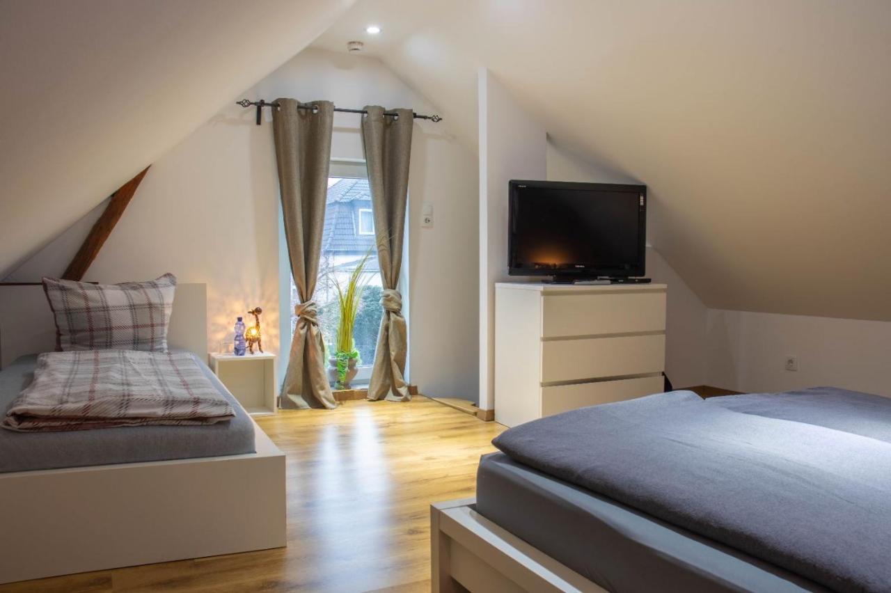 Kleine Gemuetliche Einliegerwohnung Mit Garten Und Pool Nordstemmen المظهر الخارجي الصورة